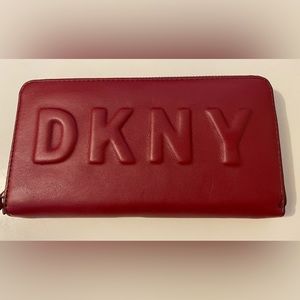 DKNY wallet